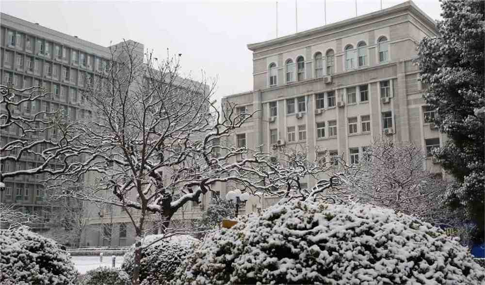 北京理工大学